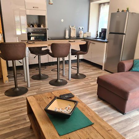 Villard-Saint-Sauveur Appartement Au Coeur Du Haut-Jura מראה חיצוני תמונה